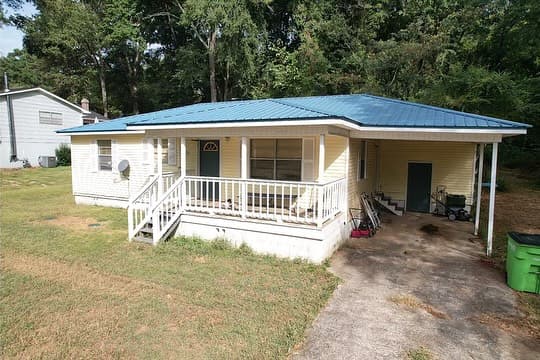 Metal Roofing local project gallery image 1.